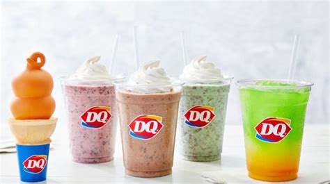  The average Dairy Queen salary ranges from approximately $41,000 per year for a Store Manager to $50,000 per year for a General Manager. The average Dairy Queen hourly pay ranges from approximately $12 per hour for a Server to $18 per hour for an Assistant Manager. Dairy Queen employees rate the overall compensation and benefits package 2.7/5 ... 